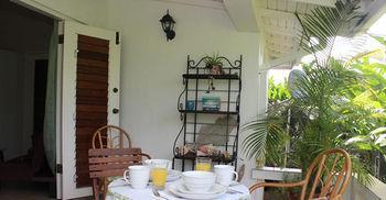 Smithys Garden Cottage St. George's Kültér fotó